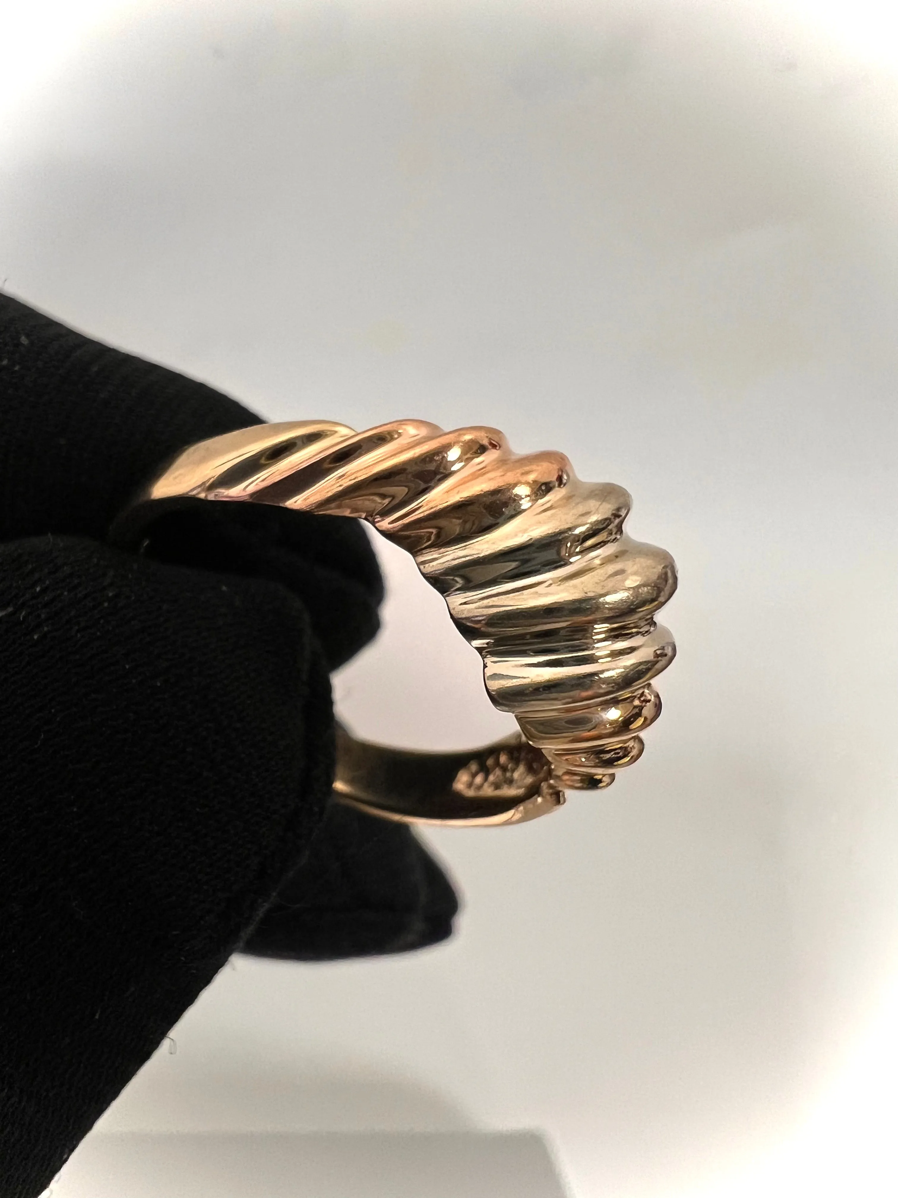 14k Three color gold twist solid ring