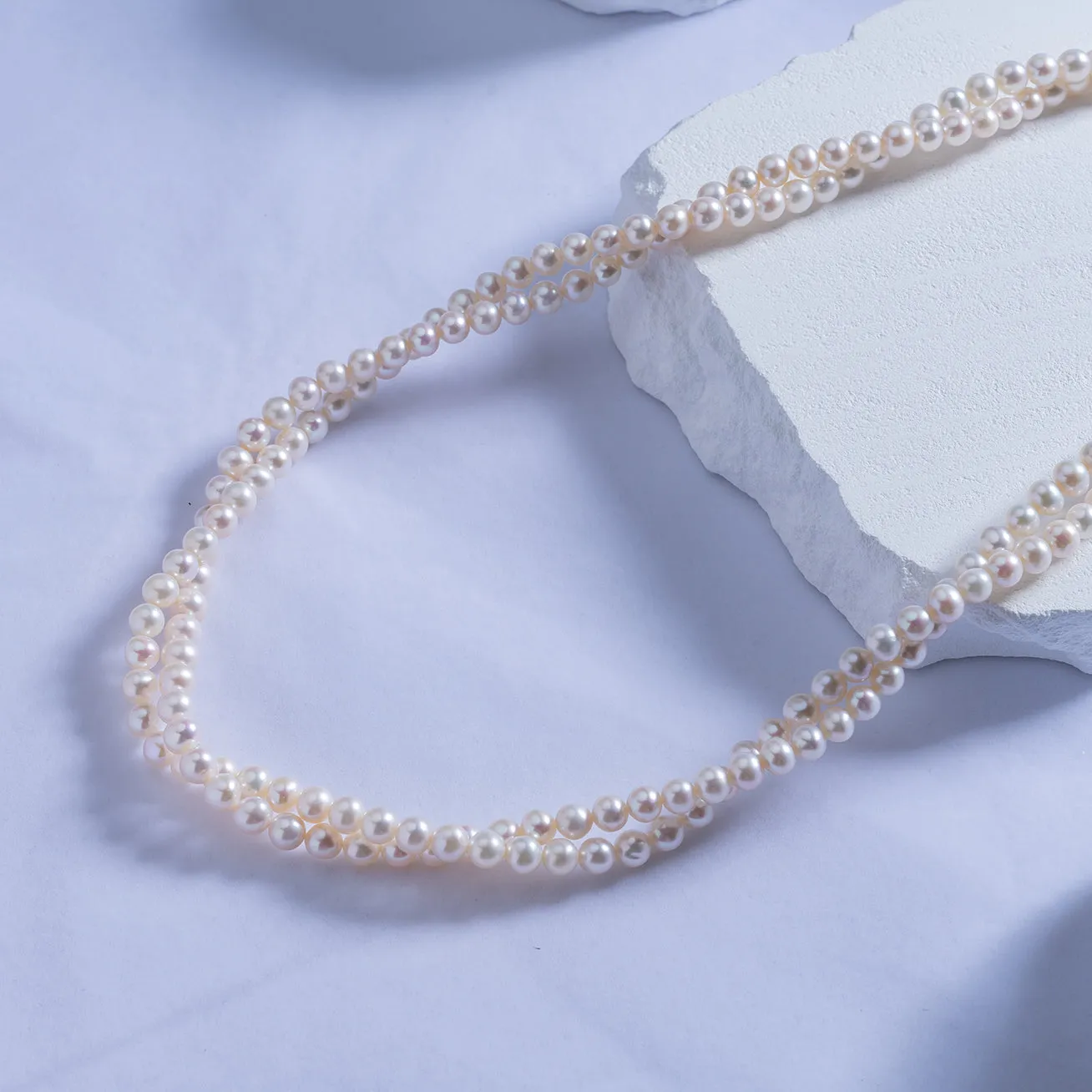 1.6 Meter Long Freshwater Pearl Necklace WN00279