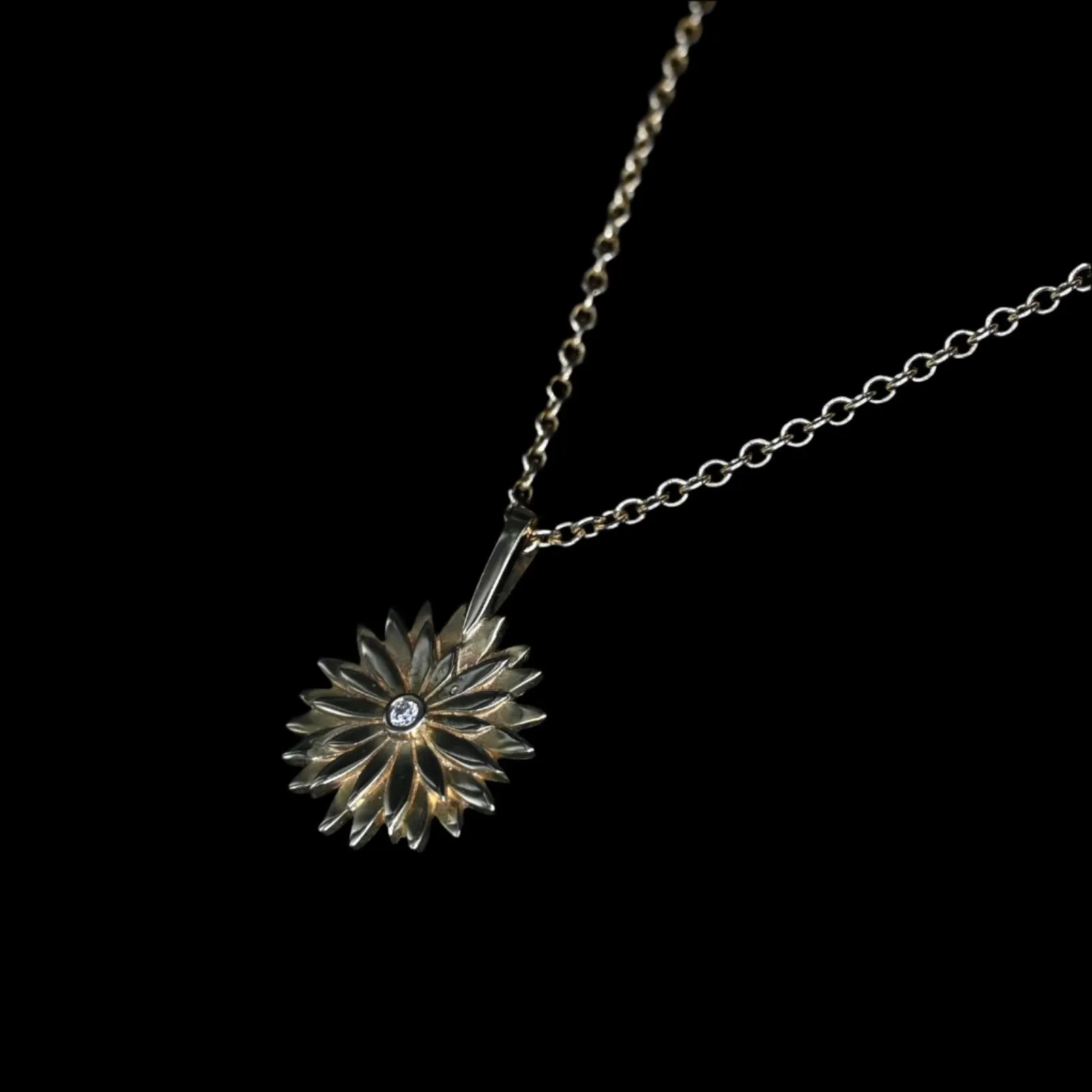 American Metaphor 18k Gold and Diamond Necklace W/Floral Pendant