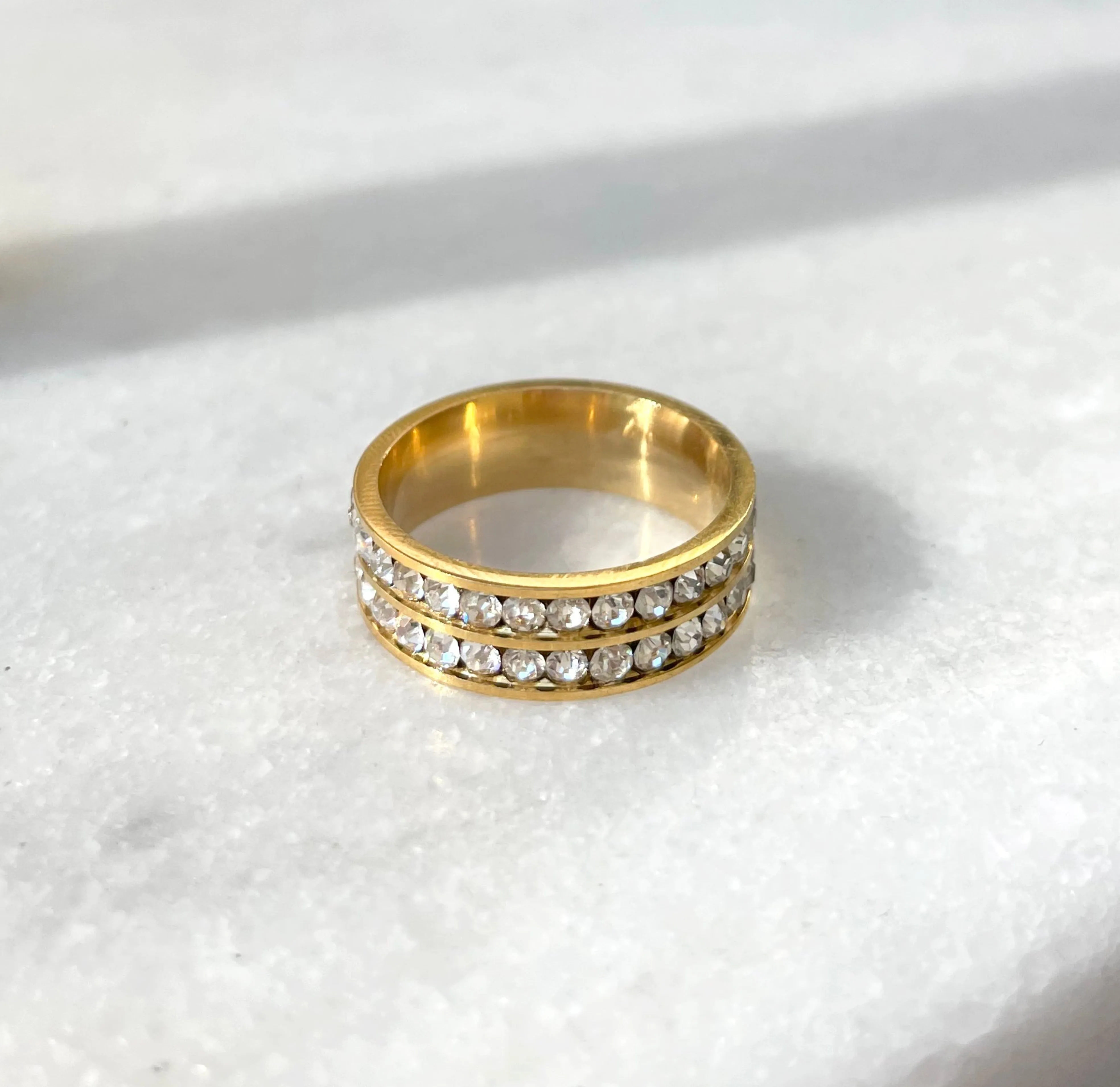 CAPUCINE GOLD DOUBLE ETERNITY RING-SAMPLE