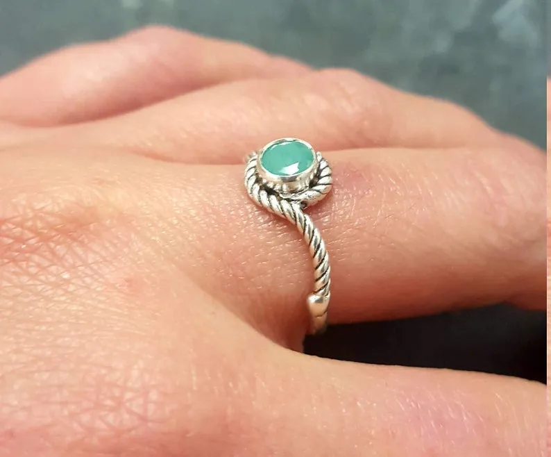 Dainty Emerald Ring - Silver Rope Band - May Birthstone Ring