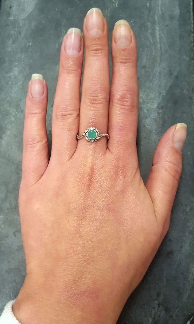 Dainty Emerald Ring - Silver Rope Band - May Birthstone Ring