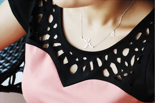 Ecg Necklace Love Shaped Titanium Steel Heartbeat Lockbone Chain Heart Pendant Female Retro Jewelry Accessories