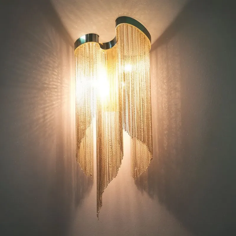 Nazra Wall Lamp