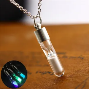 New Design Hourglass Crystal Drift Bottle Pendant Necklace Creative Luminous In The Dark Wishing Bottle Necklace Jewelry