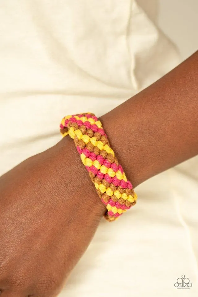 Paparazzi Bracelet ~ WEAVE No Trace - Pink