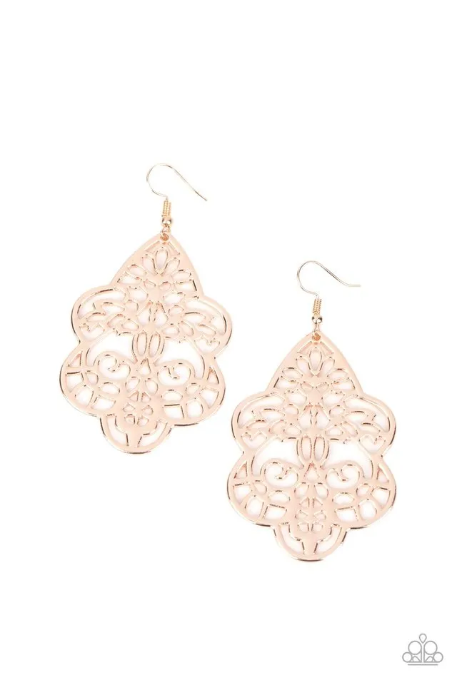 Paparazzi Earring ~ Festive Foliage - Rose Gold