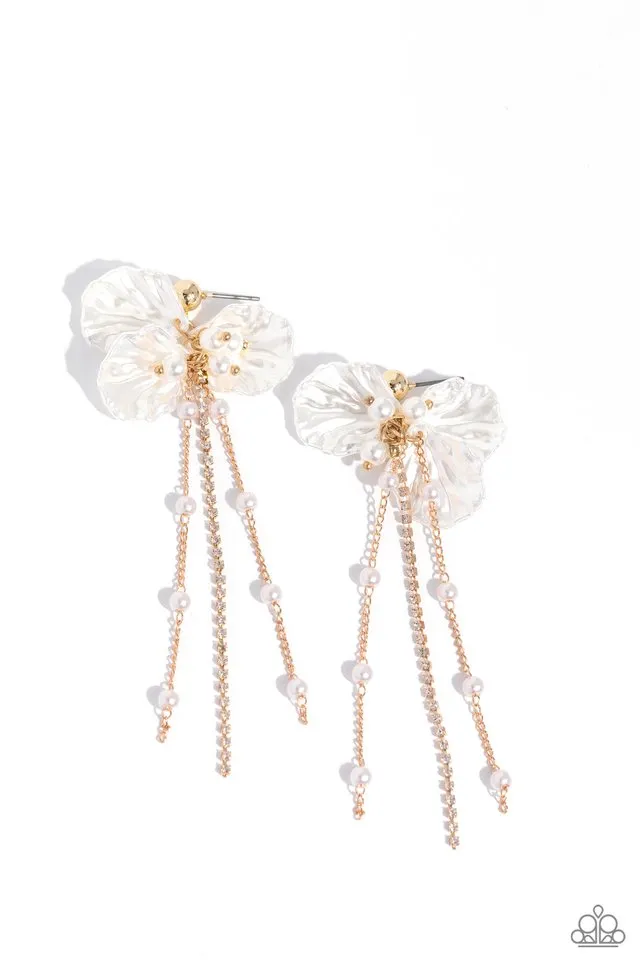 Paparazzi Earring ~ Graceful Gesture - Gold