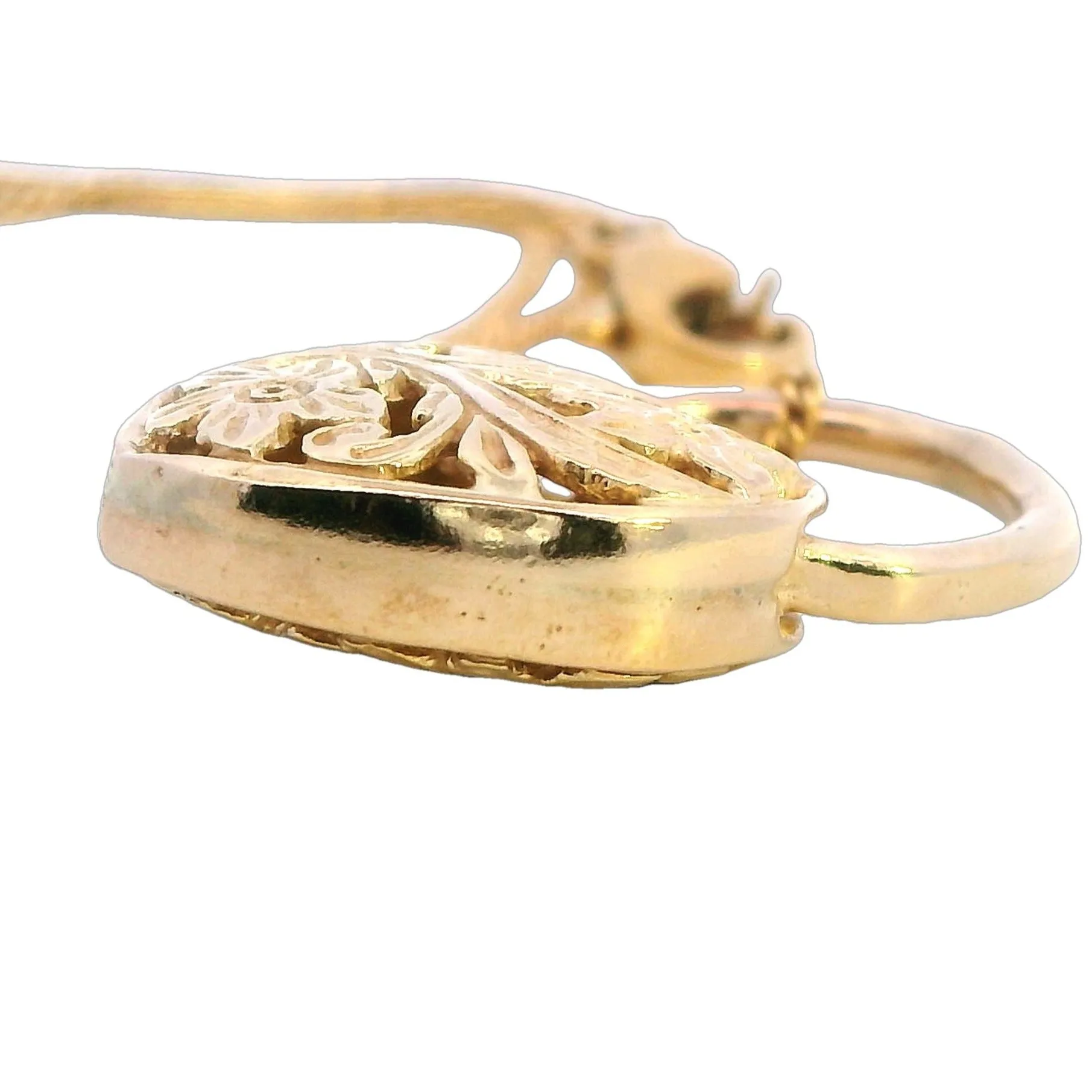 "Unlock Love This Valentine's": Timeless 9ct Yellow Gold Padlock Pendant