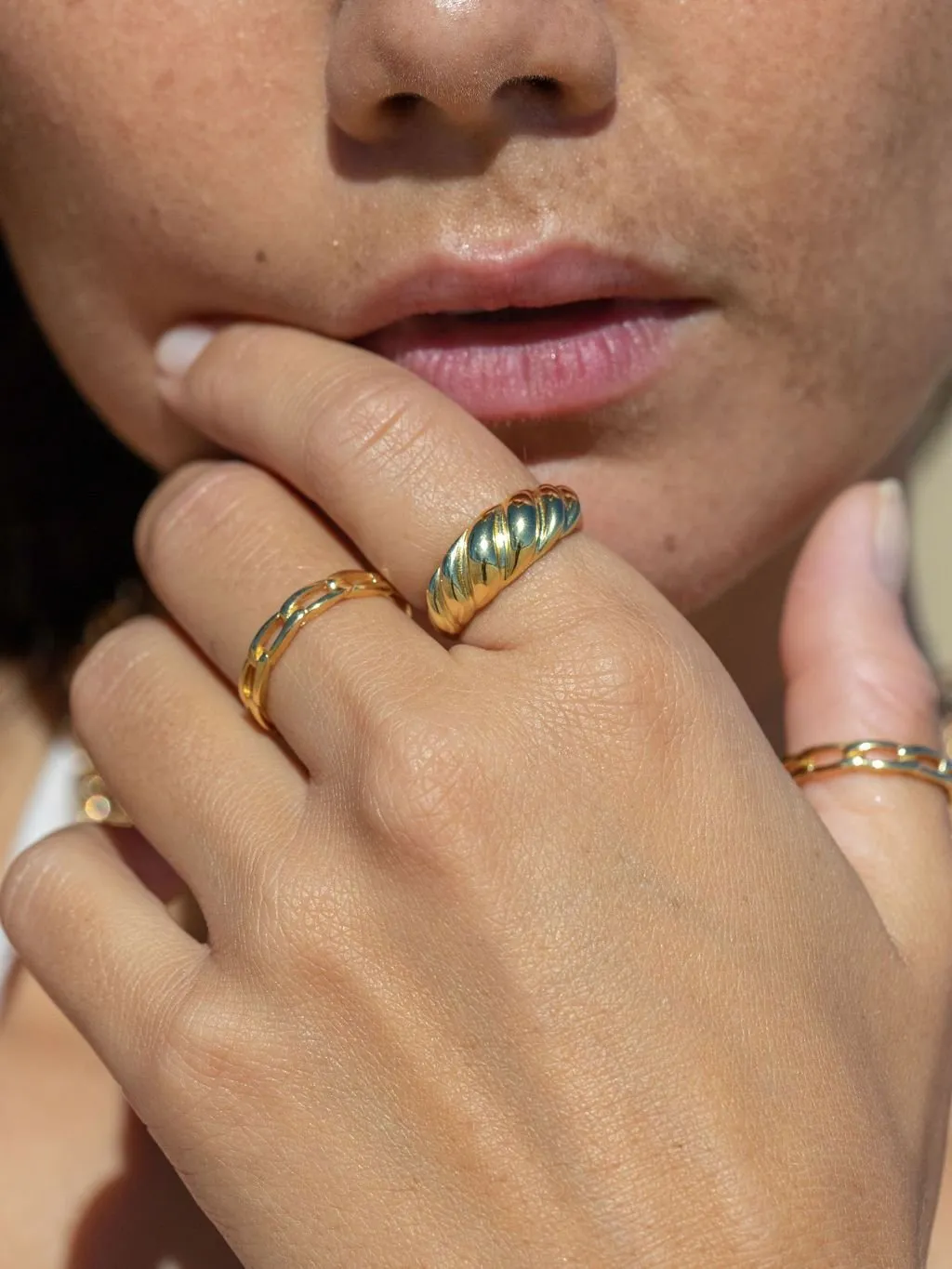 Sale - Modern Gold Chain Ring - Aukanai'i