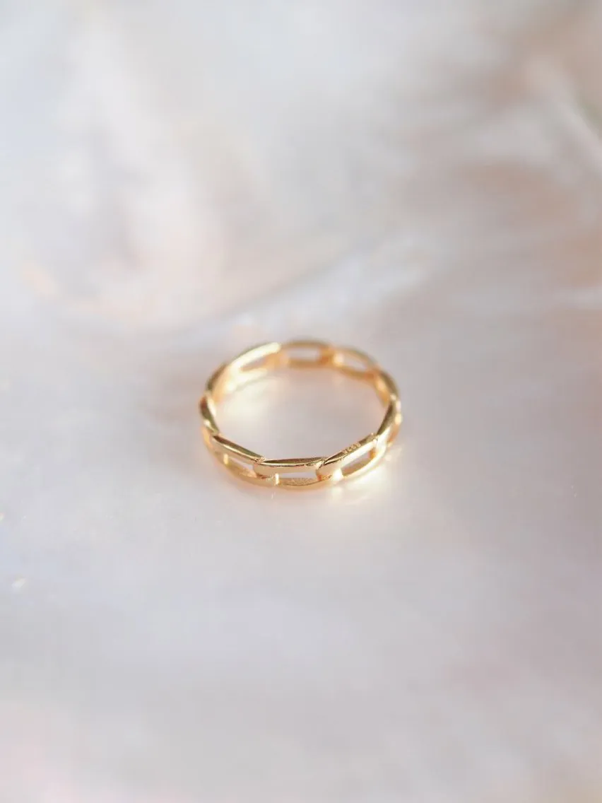 Sale - Modern Gold Chain Ring - Aukanai'i