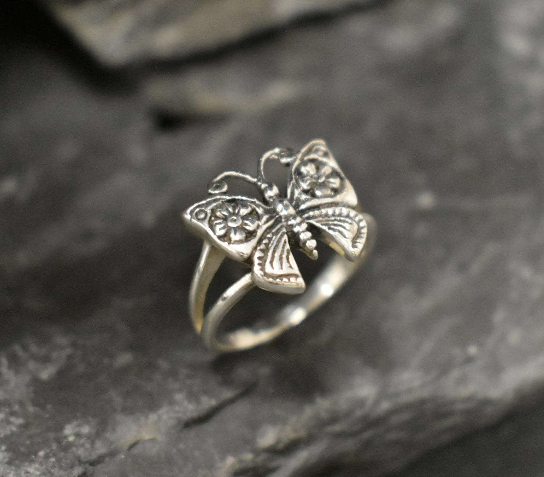 Silver Butterfly Ring - Small Butterfly Ring - Small Animal Ring