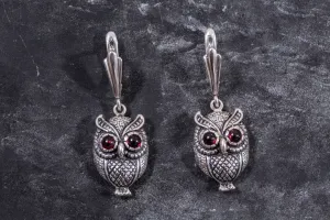 Silver Owl Earrings - Natural Garnet Earrings - Dangling Owl Earrings