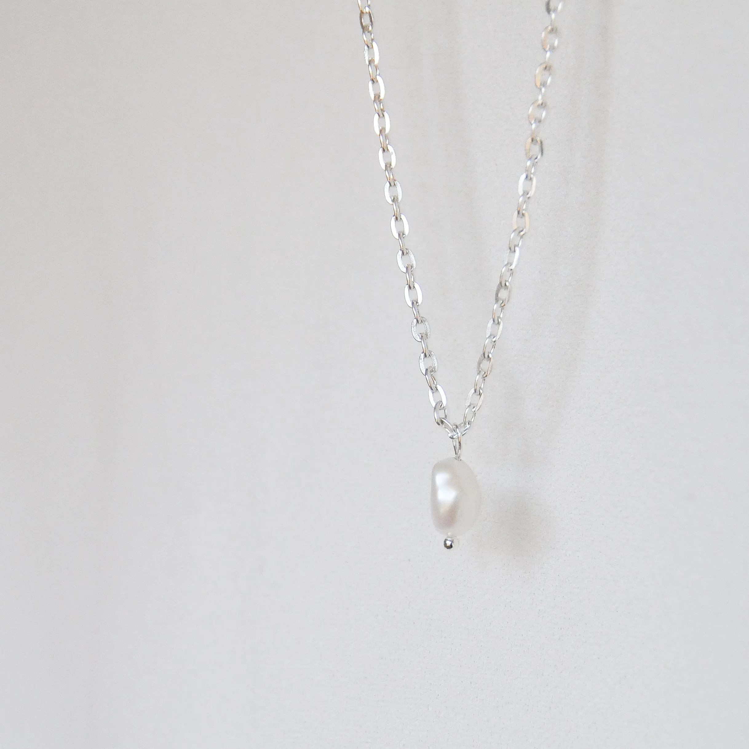 Single Pearl Necklace