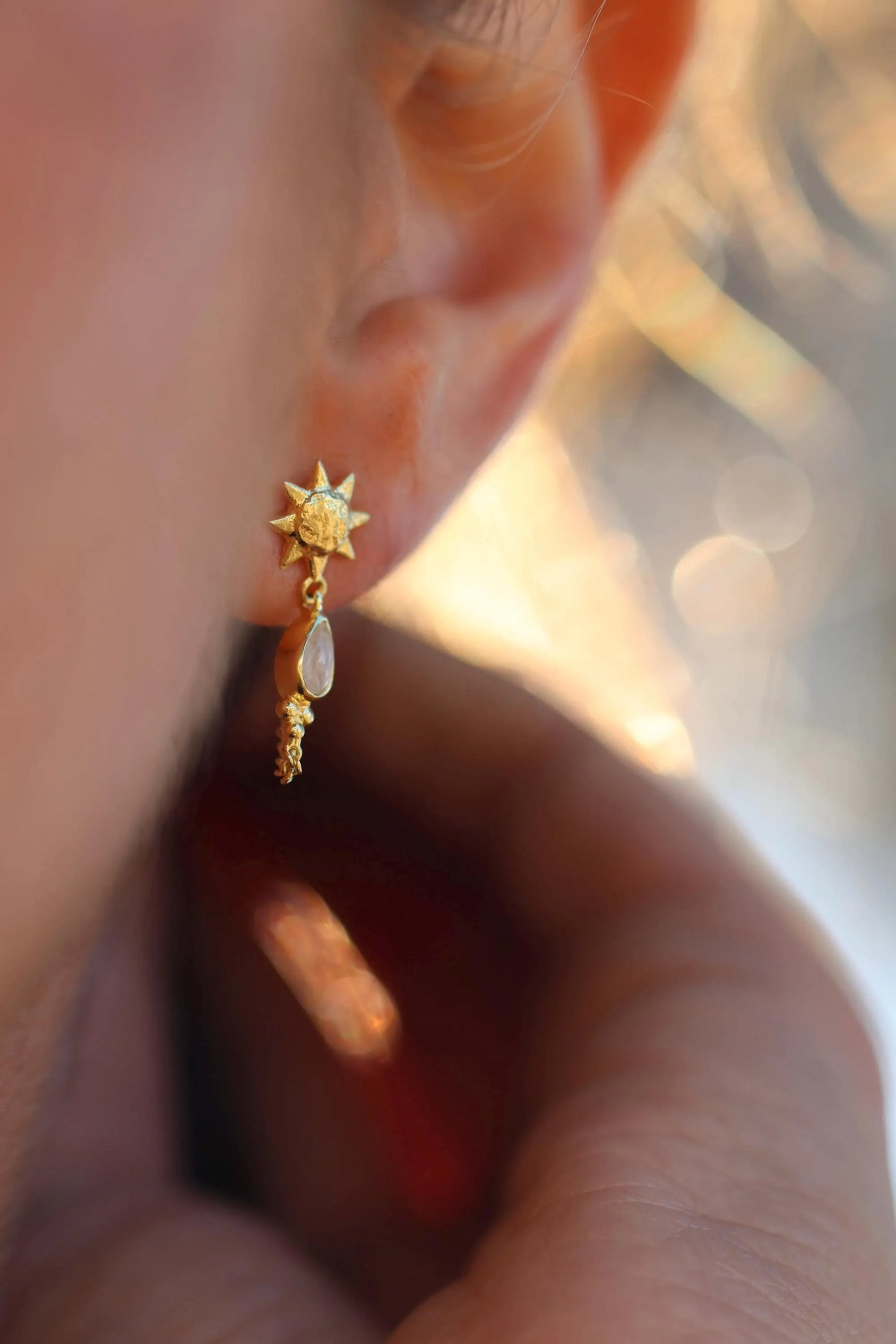 Sun Lover Rainbow Moonstone Studs