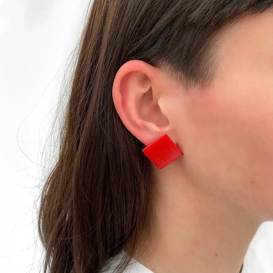 Violette earrings in pastel orange and ice blue